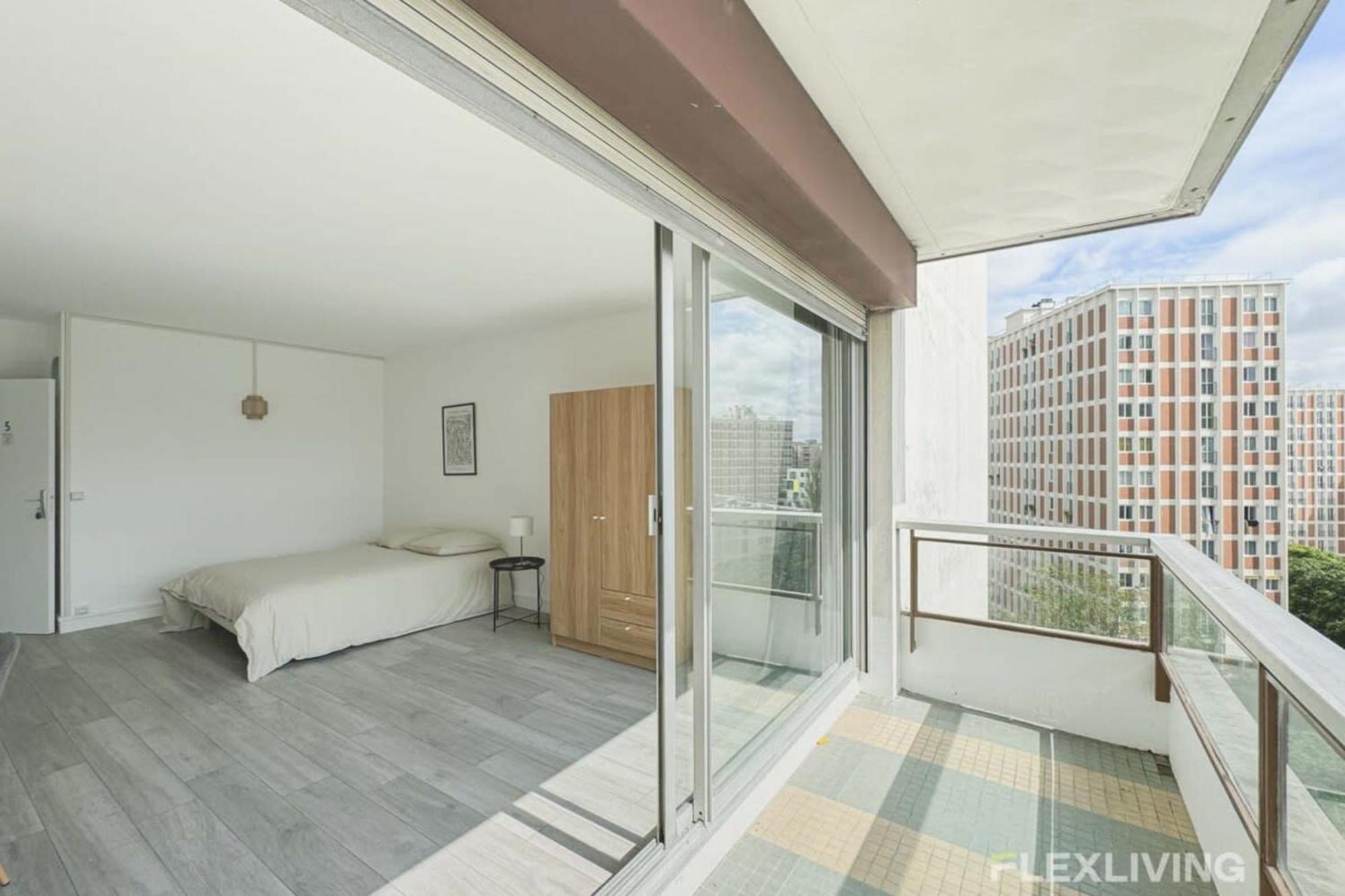 Flexliving - Whole - Mouchez * Parigi